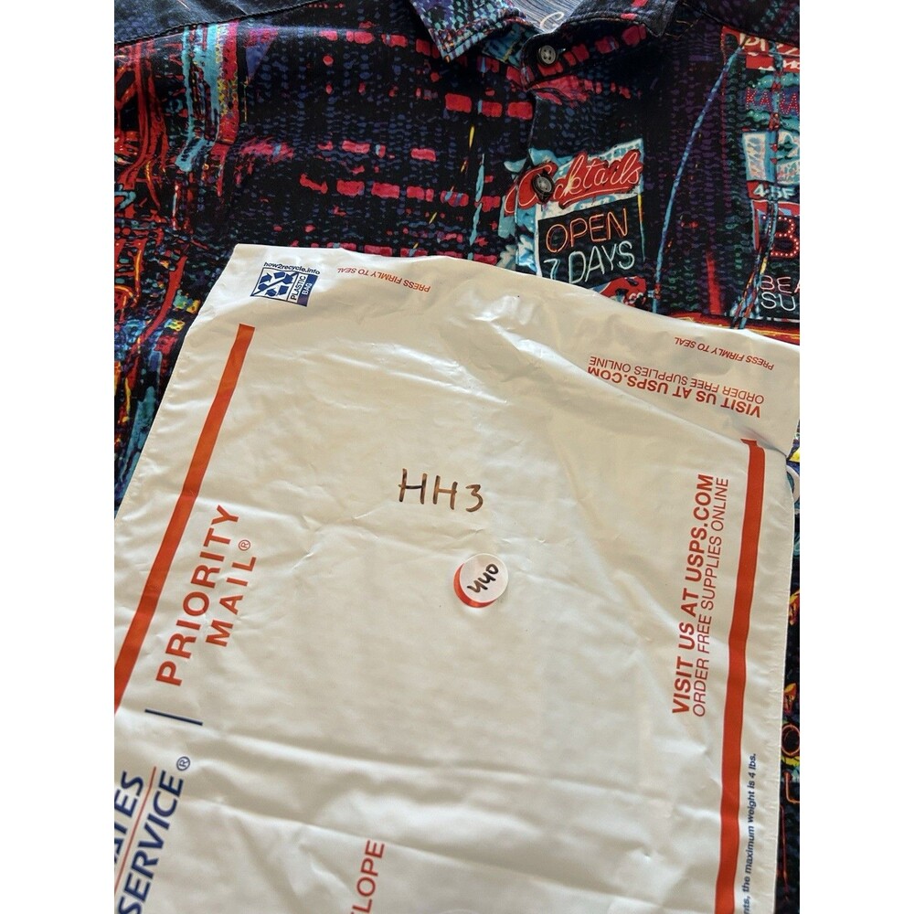 Robert Graham Hustle N Bustle Classic Fit Short Sleeve Size 2XL - Picture 7 of 9